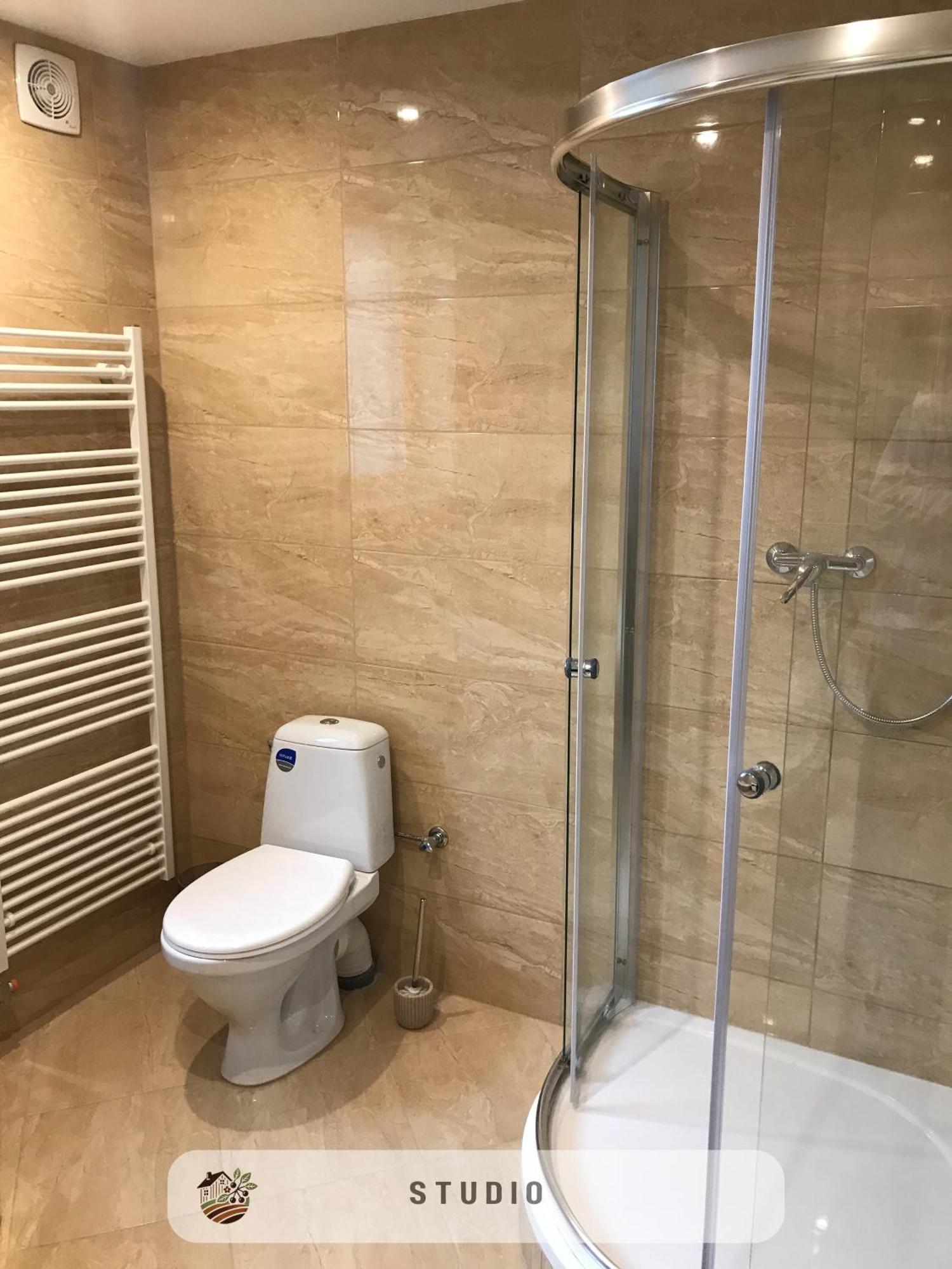 Apartmanovy Dom Visnove Exterior foto